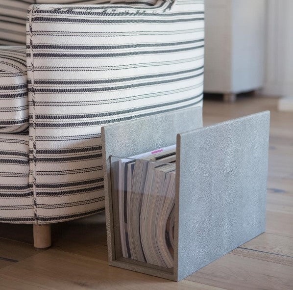 TURIN MAGAZINE HOLDER