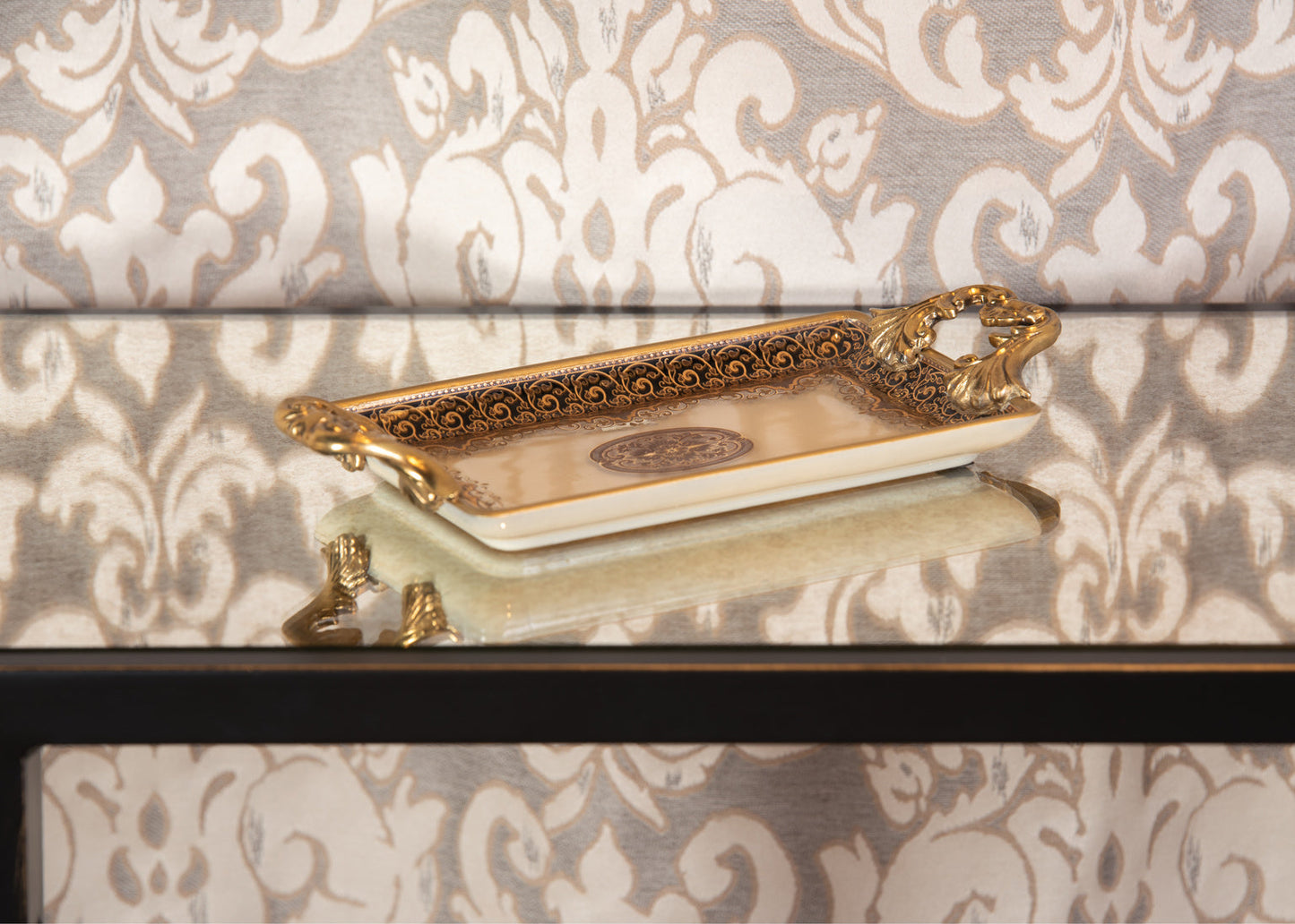 LENOIRE TRAY 2