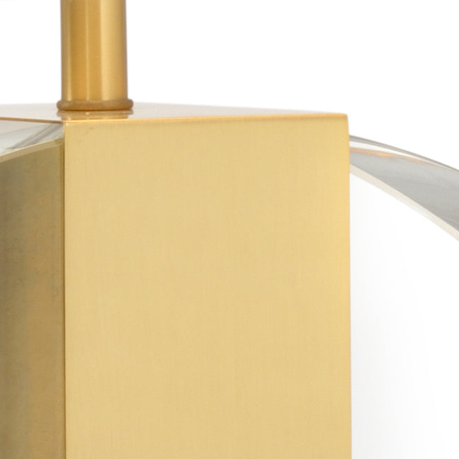 CHESS COURT TABLE LAMP