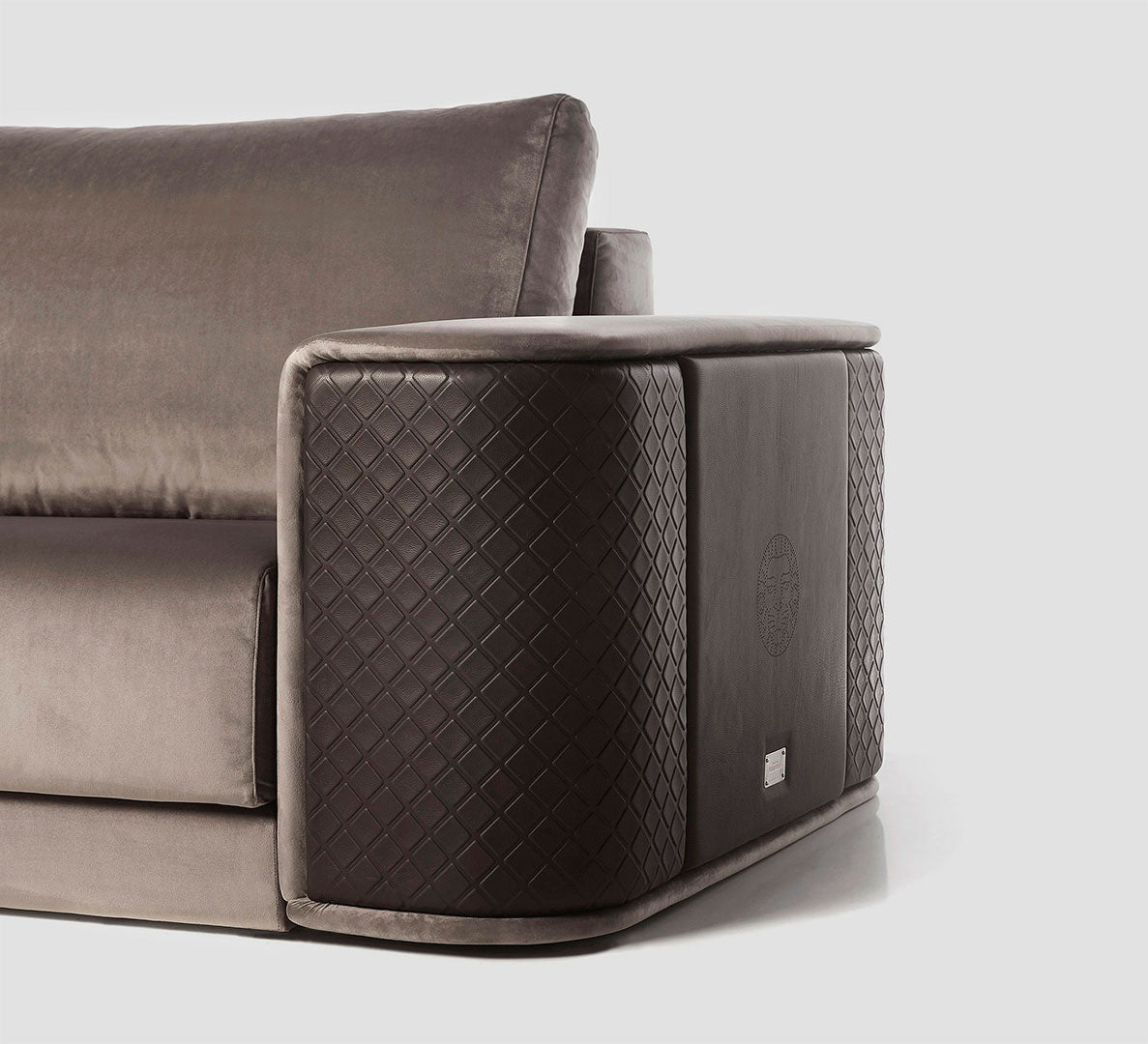 MASTER 4 SEATER SOFA/ SET OF 2