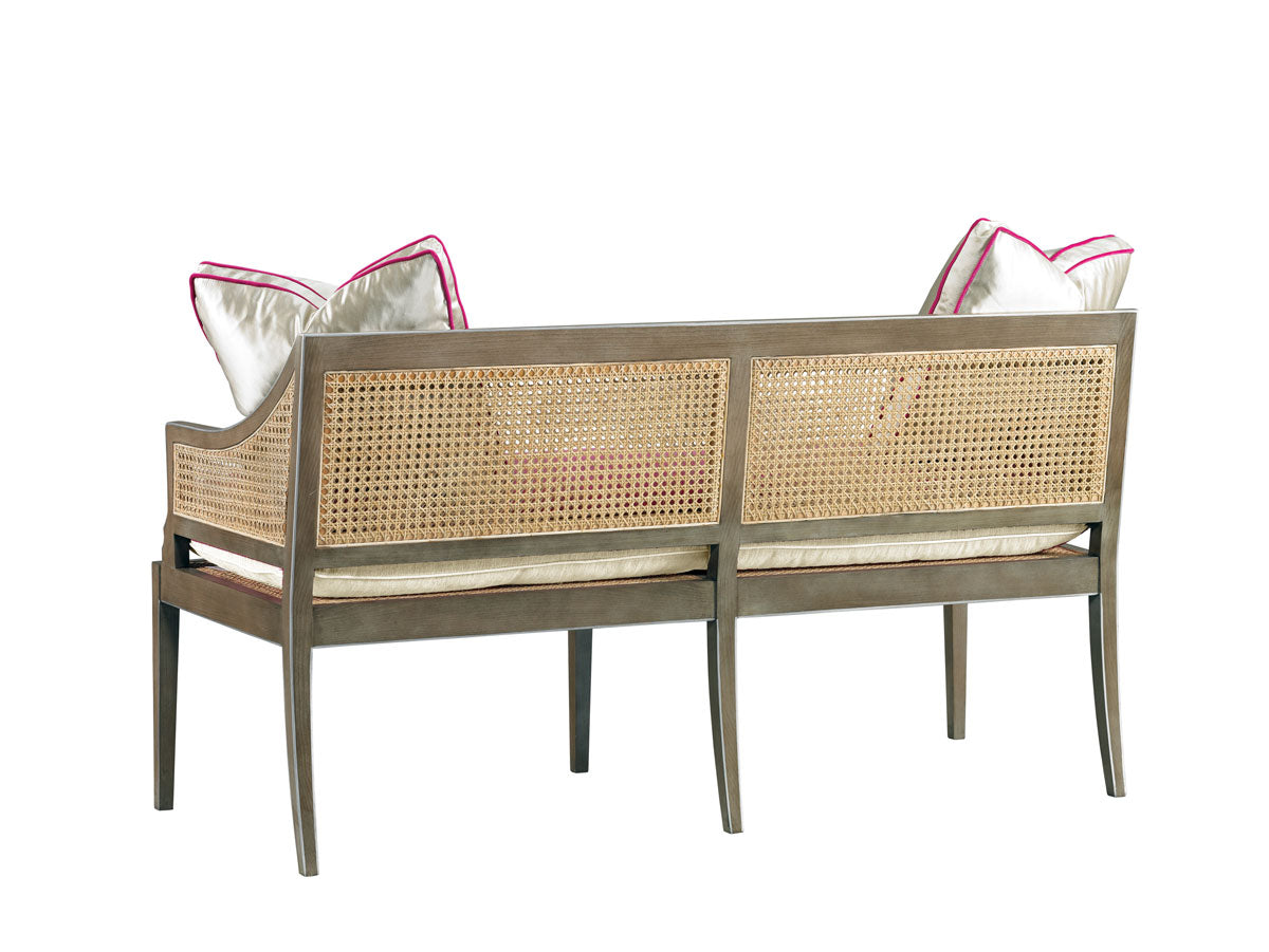 KENDAL SETTEE
