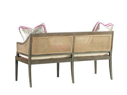 KENDAL SETTEE