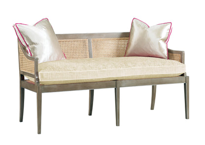 KENDAL SETTEE